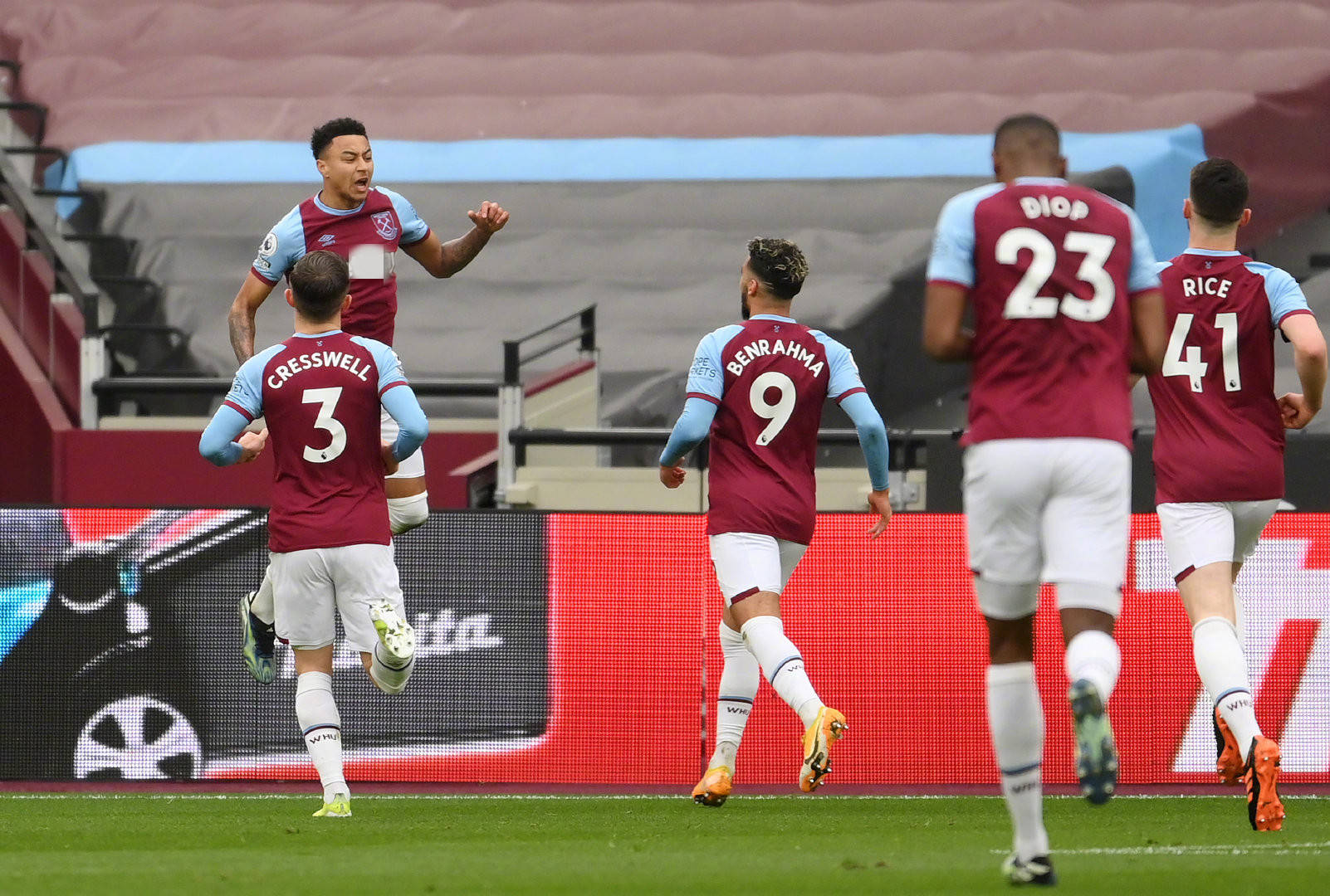 他最近作出 他最近作出